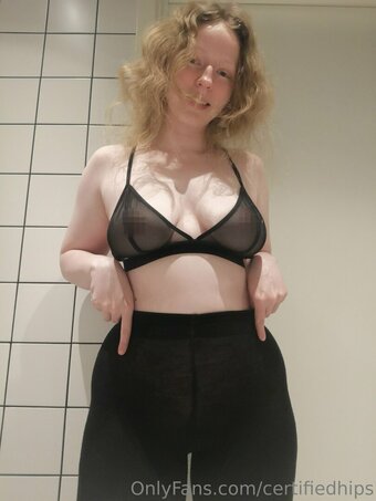 certifiedhips Nude Leaks Photo 12