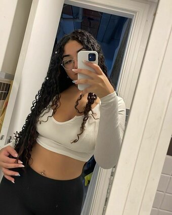 cfMoreninha / Moreninha / belinha Nude Leaks OnlyFans Photo 2