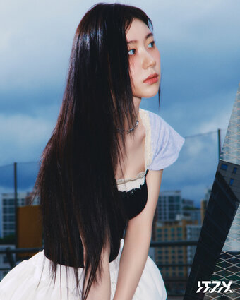 Chaeryeong Chaeryeong