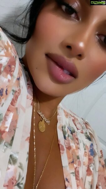 Chandrika Nude Leaks Photo 9