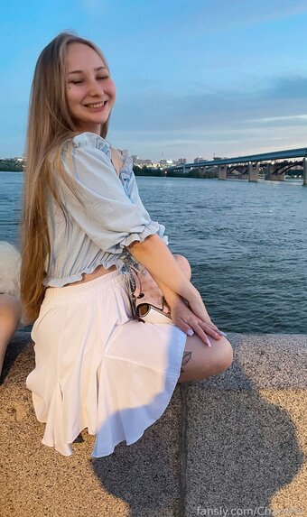 CharaPin Nude Leaks Photo 7