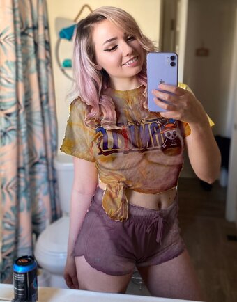 Charleemanderz Nude Leaks Photo 8