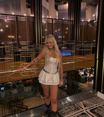 charley.hellis / charleyyy / https: Nude Leaks OnlyFans Photo 1