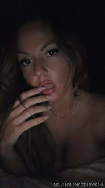 Charrylocks / blowsomecherry Nude Leaks OnlyFans Photo 6
