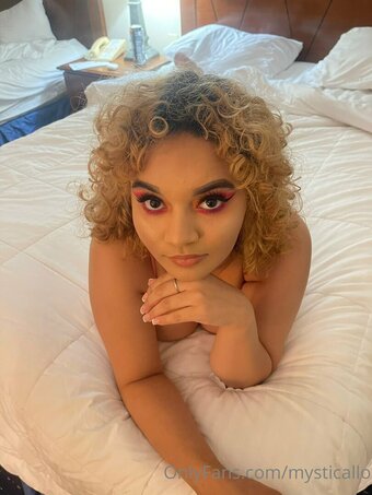 chasinggcrystal Nude Leaks Photo 23