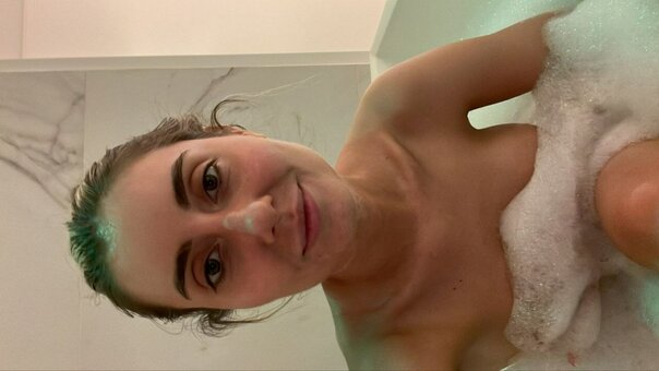 Chatpic Br Nude Leaks Photo 1
