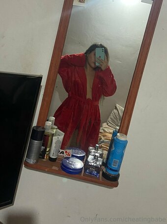 cheatingbabe Nude Leaks Photo 6