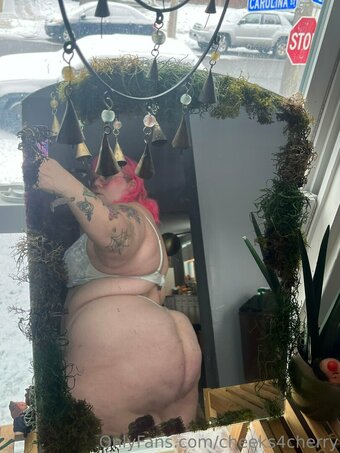 cheeks4cherry Nude Leaks Photo 27