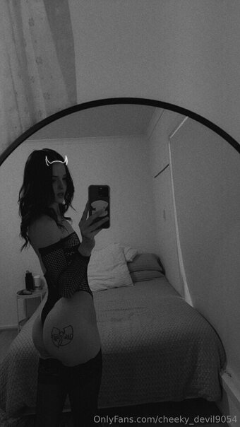 cheeky_devil9054 Nude Leaks Photo 22