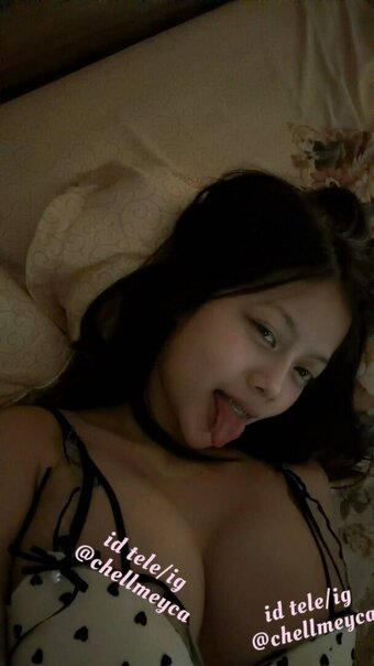 chellmey / chellmeyyaw / https: Nude Leaks Photo 10
