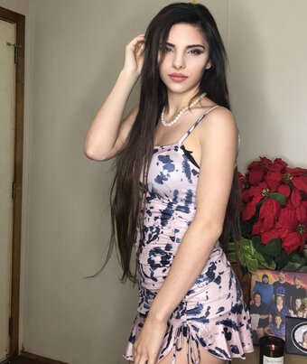 Chelsie Deville / Itschelsiedeville Nude Leaks Photo 13