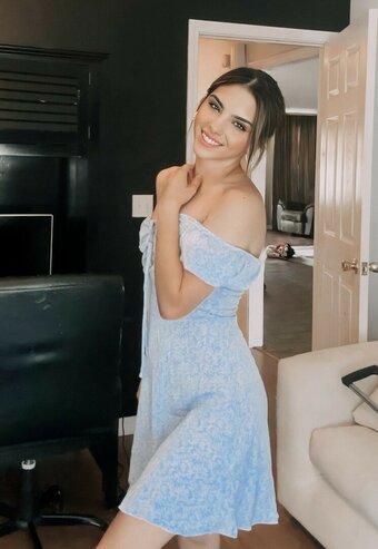 Chelsie Deville / Itschelsiedeville Nude Leaks Photo 18