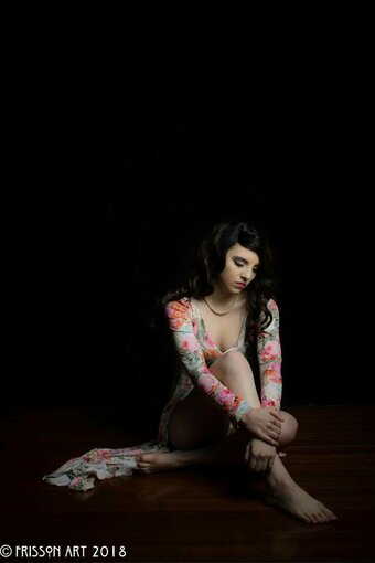 Chelsie Deville / Itschelsiedeville Nude Leaks Photo 23