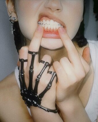 chernasova.sofia / ch0fia / soniachrn Nude Leaks OnlyFans Photo 5