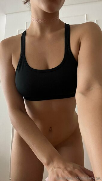 cherry.giu Nude Leaks Photo 10