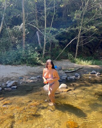 cherry6omb / Nina Feng Nude Leaks Photo 10