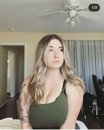 Cherrycgames / cherryygames / cookiebabigirl Nude Leaks OnlyFans Photo 11