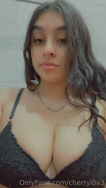 cherryl0v3 Nude Leaks Photo 11
