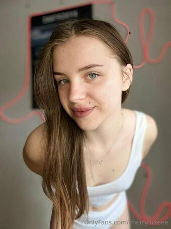 cherryluxeee Nude Leaks Photo 15