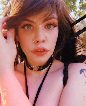 Cherrytonic / cherry_dum_dum / cherrytonicofficial Nude Leaks OnlyFans Photo 14