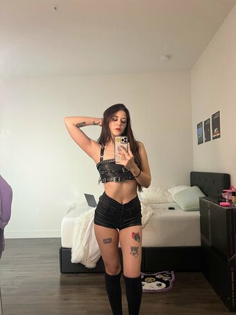 Cherryxverse / _cherryverse_ Nude Leaks OnlyFans Photo 22