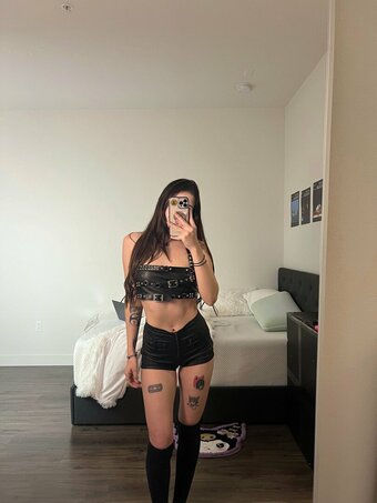 Cherryxverse / _cherryverse_ Nude Leaks OnlyFans Photo 23