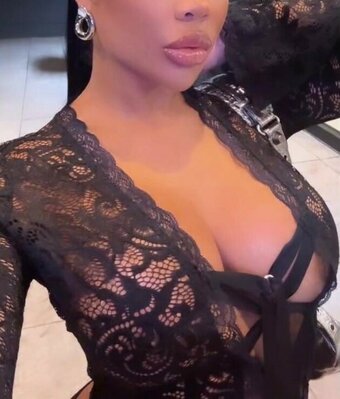 Chinesekitty / Taylor Hing / keepupwithaiko_ Nude Leaks OnlyFans Photo 26