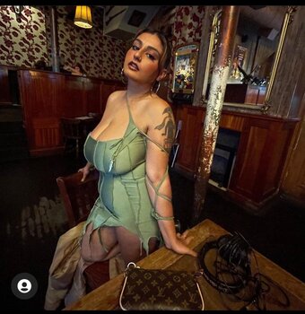 chippynonstopof / backnonsssstop / chippy_nonstop / chippyxnonstop Nude Leaks OnlyFans Photo 23