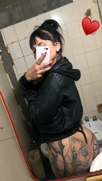 chispiate22 Nude Leaks Photo 3