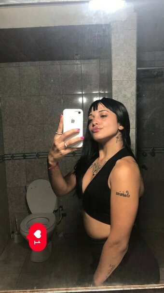 chispiate22 Nude Leaks Photo 23