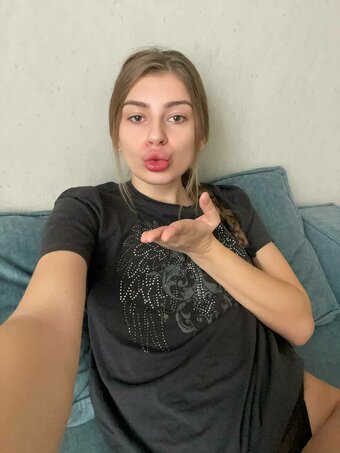 chllooee / Chloe / chllooee.g Nude Leaks OnlyFans Photo 2