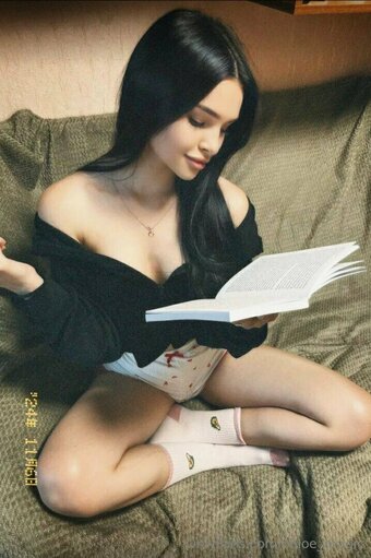 chloe_magic Nude Leaks Photo 19