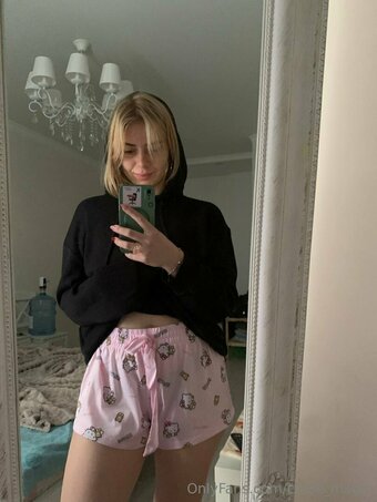 chloe_magic Nude Leaks Photo 40