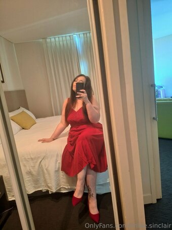 Chloe Sinclair Nude Leaks Photo 34