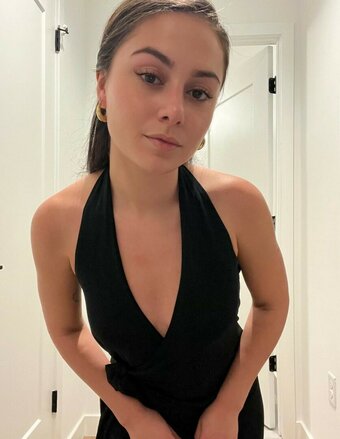 Chloecloud9 / chloecloudy Nude Leaks OnlyFans Photo 21