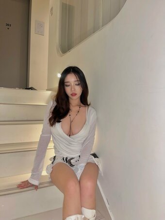 chloecloudy Nude Leaks Photo 7