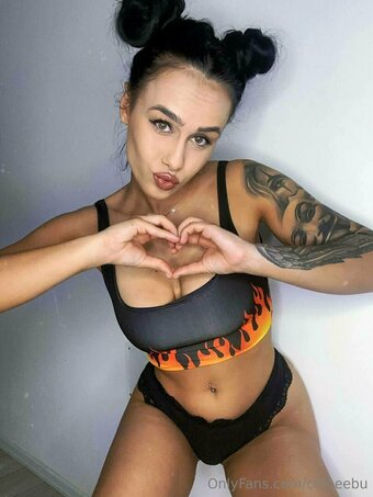 chloeebu Nude Leaks Photo 4