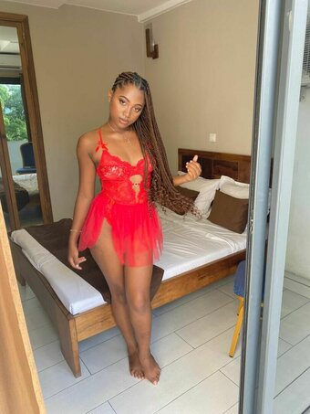 Chloeusca Nude Leaks Photo 8
