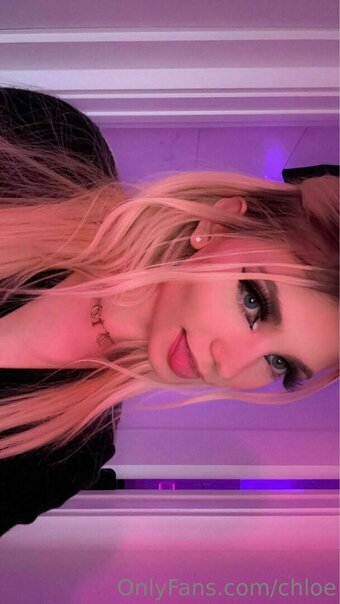 chlostar / chlostar_ny Nude Leaks OnlyFans Photo 21