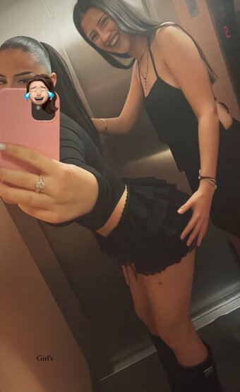 Chlx.eoff Nude Leaks Photo 13