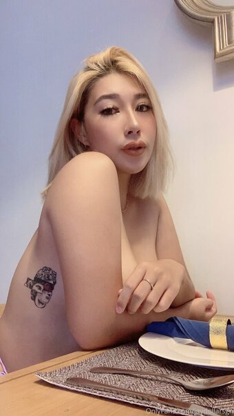 chocolatedumplingfree Nude Leaks Photo 21