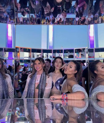 Christina Shi / christinaashi / stinasmemories Nude Leaks Photo 10