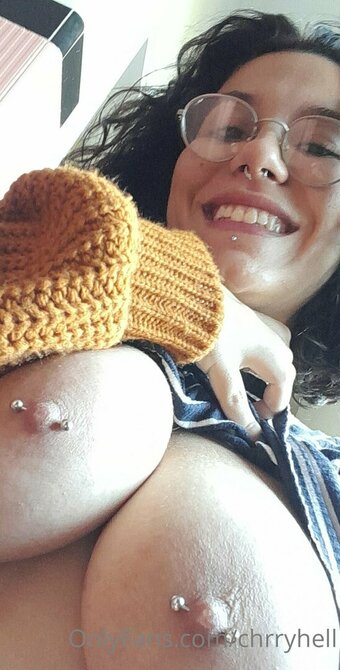 chrryhell / _chrryhell Nude Leaks OnlyFans Photo 10