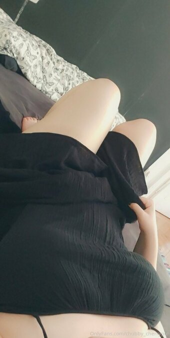 chubby_cherrypie Nude Leaks Photo 6
