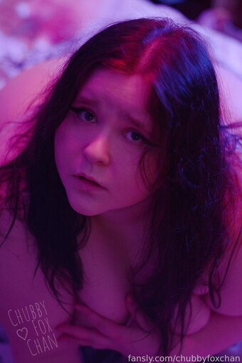 chubbyfoxchan Nude Leaks Photo 14