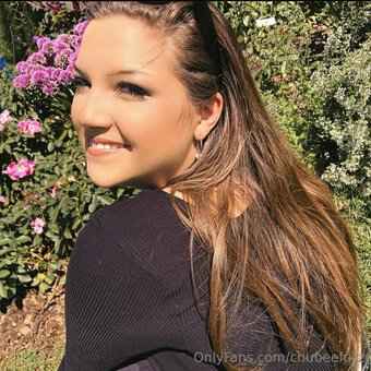 chubeefuzz Nude Leaks Photo 17