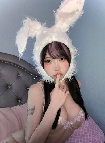 chuui.e / Diana Hyunh Nude Leaks Photo 15