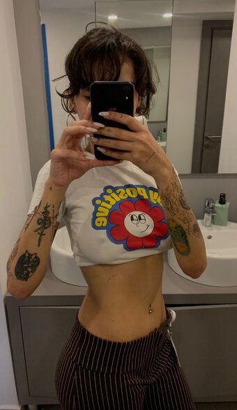 Cicigüner / ciciguner Nude Leaks Photo 11