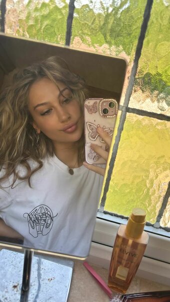 Cillycilly / cecilia.joycee / cilswrld / https: Nude Leaks OnlyFans Photo 2