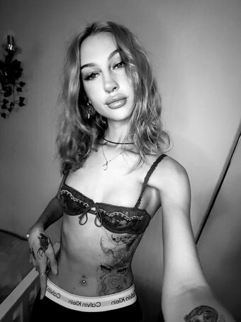 Cillycilly / cecilia.joycee / cilswrld / https: Nude Leaks OnlyFans Photo 5